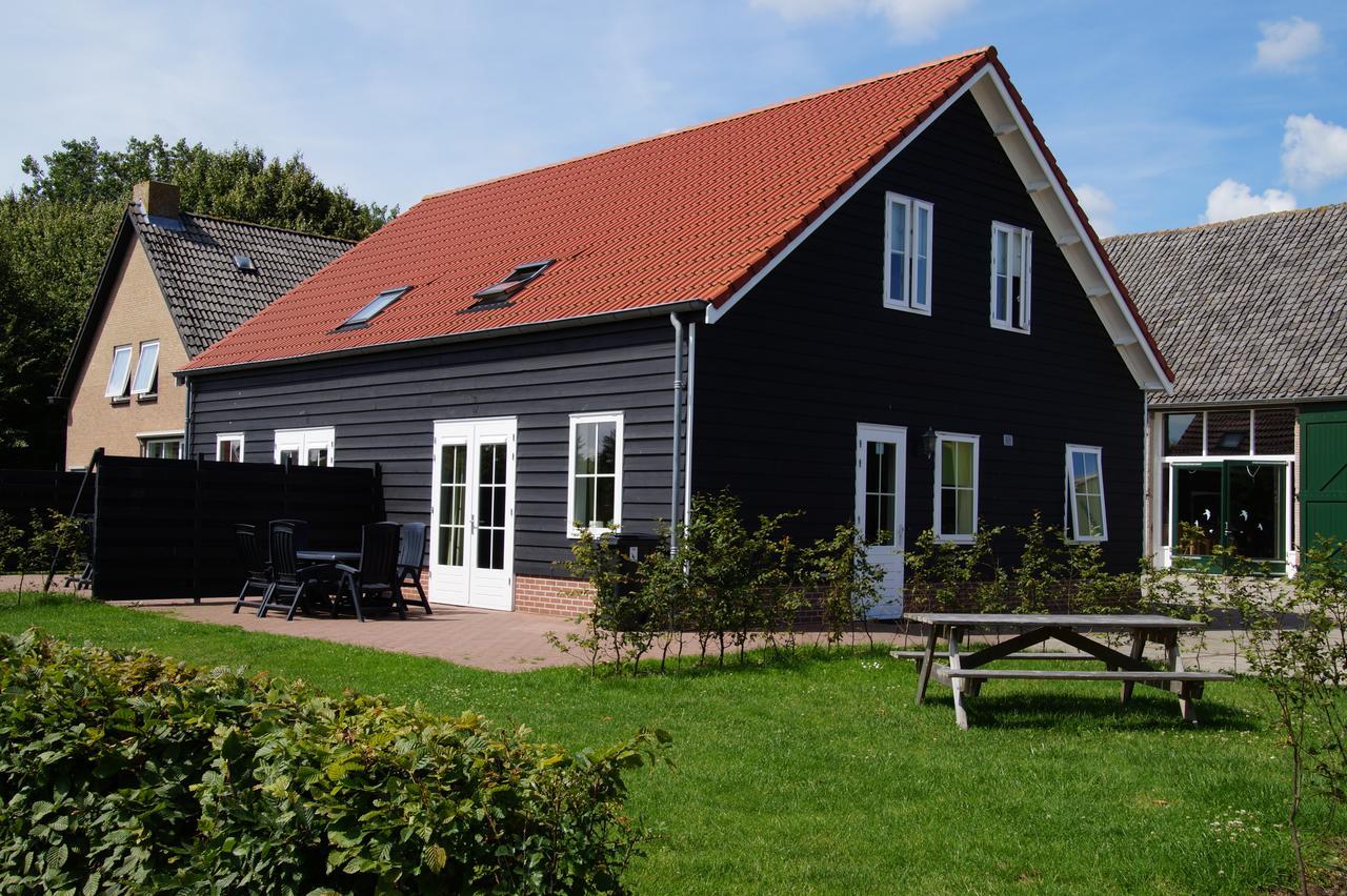 Vakantiehuizen Hofstede Elzenoord Vrouwenpolder Exterior foto